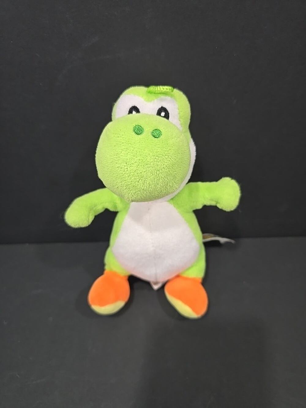 Super Mario Yoshi 2010 Green 6 Inch Plush Stuffed Animal Red Turtle Back